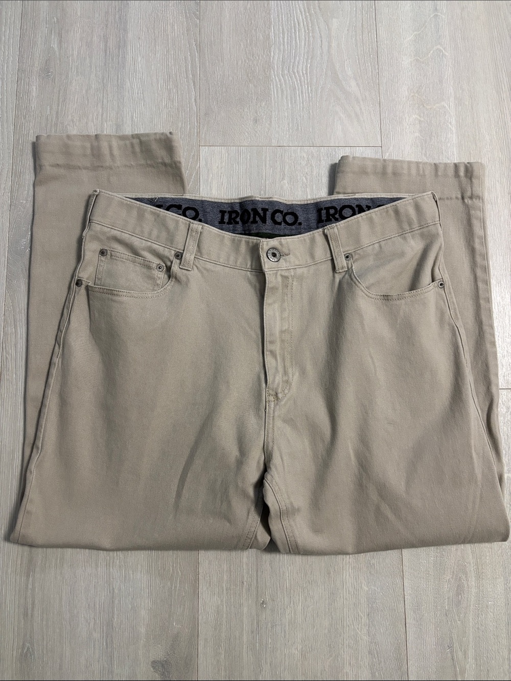 🔥BUNDLESALE Men’s 36/26 Iron Co Khaki Straight Fit Stretch Jeans